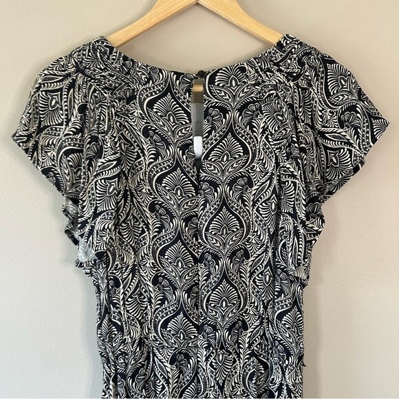 Anthropologie Zadie Black and White Tropical Patterned Satin Jumpsuit Size 2 - Picture 10 of 12